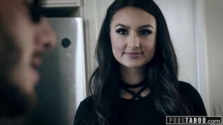 Eliza Ibarra Er En Advokat, Der Skal Cock